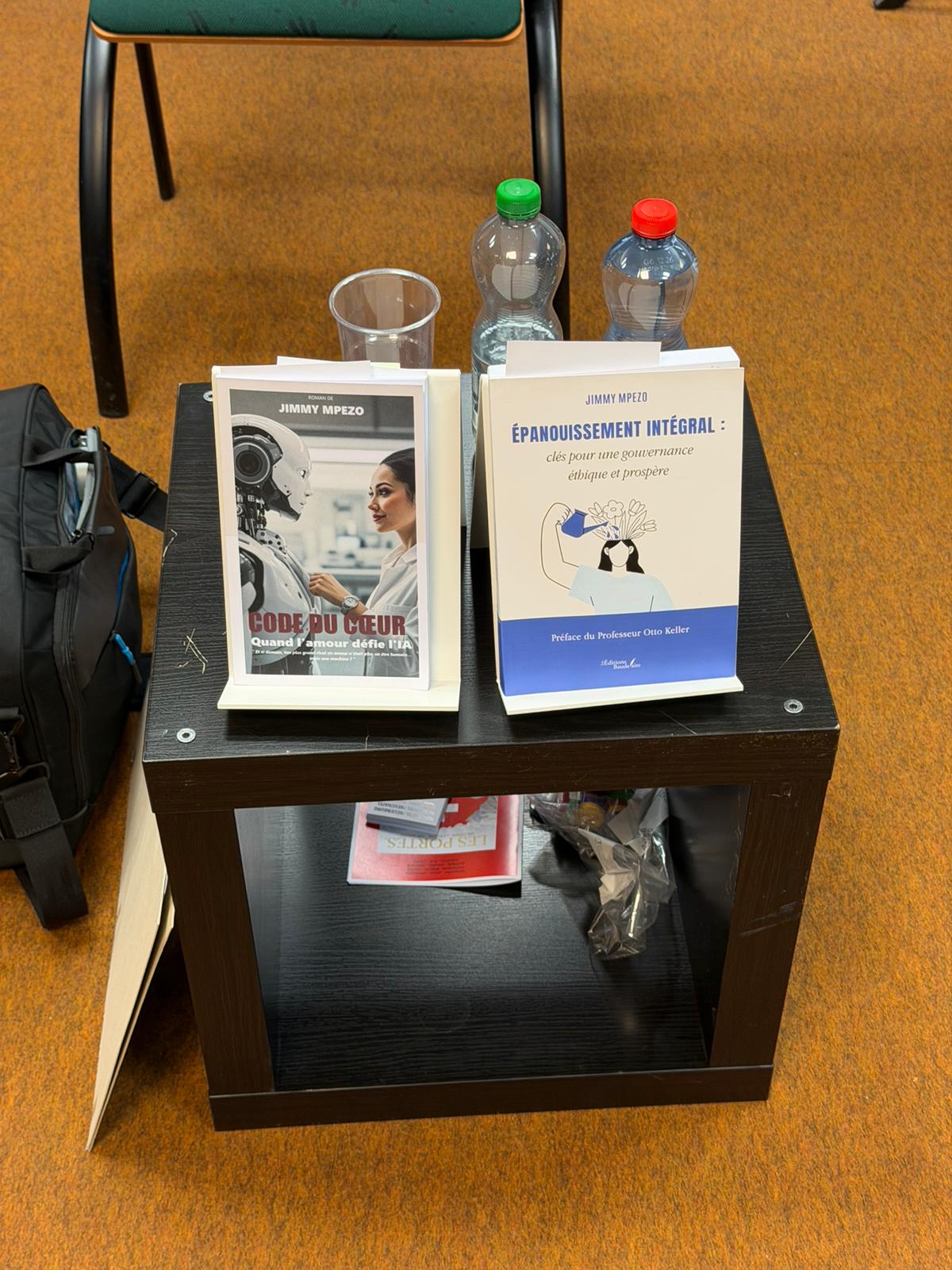 PRÉSENTATION DES OUVRAGES (PRÉSENTATION DE L’AUTEUR)